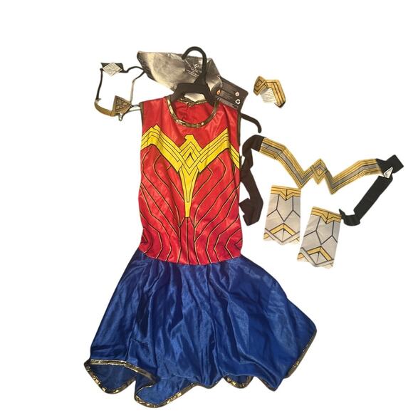 None and/or Unknown Other - NWOT Little Girl's Wonder Woman Costume Halloween Justice League Size M (8)